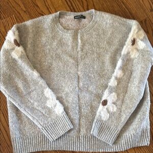 SHEIN Gray and White Crew Neck Sweater with Textured Knit